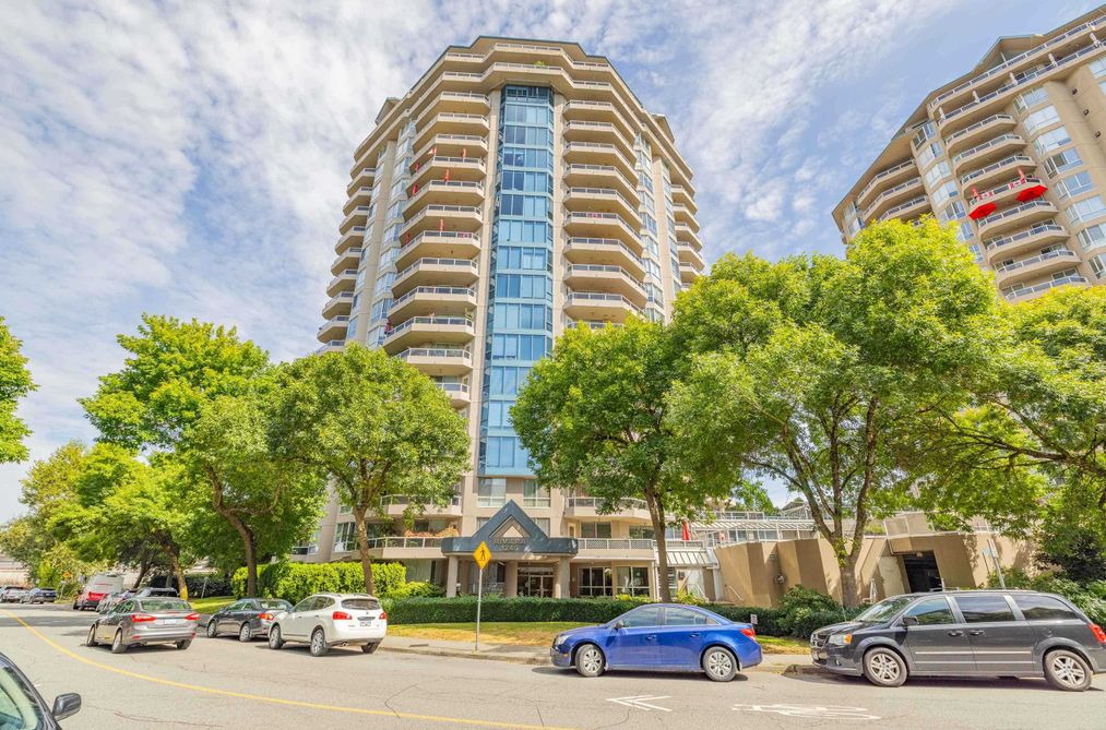 2002 1245 Quayside DR New Westminster New Westminster For
