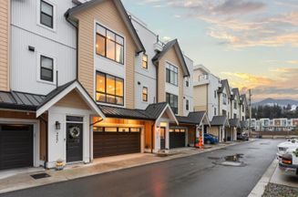 216 46211 Promontory RD Chilliwack, Chilliwack Apartments for sale, MLS® R2968687