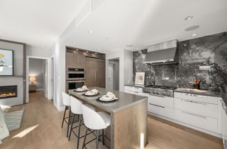 305 1501 Vidal ST White Rock, White Rock Apartments for sale, MLS® R2966479