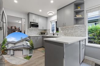 8 8111 160 ST Surrey, Surrey Apartments for sale, MLS® R2998019