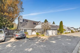 8 9785 152b ST Surrey, Surrey Apartments for sale, MLS® R2990698