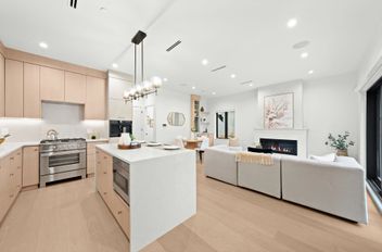 1 2247 Parker ST Vancouver, Vancouver Apartments for sale, MLS® R3072973