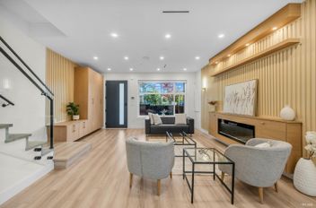 1 2705 E 3rd AVE Vancouver, Vancouver Apartments for sale, MLS® R3069785