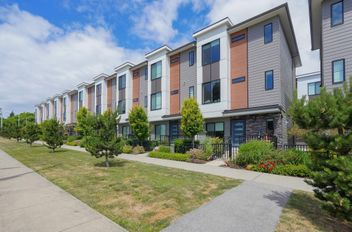 10 1639 162 ST Surrey, Surrey Apartments for sale, MLS® R3028948