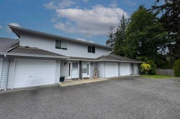 10 5706 Ebbtide ST Sechelt, Sechelt Apartments for sale, MLS® R3003830