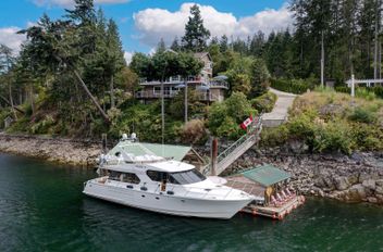 10054 Wescan RD Halfmoon Bay, Halfmoon Bay Apartments for sale, MLS® R2989478