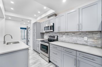 101 2036 Coquitlam AVE Port Coquitlam, Port Coquitlam Apartments for sale, MLS® R3010046
