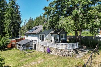 1010 Joe RD Roberts Creek, Roberts Creek Apartments for sale, MLS® R3014530