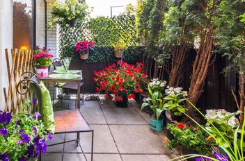 102 15020 North Bluff RD White Rock, White Rock Apartments for sale, MLS® R2962464