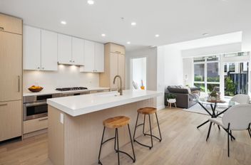 102 5007 Ash ST Vancouver, Vancouver Apartments for sale, MLS® R3016992