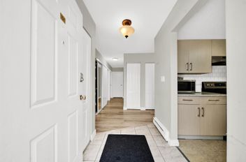 104 13275 70b AVE Surrey, Surrey Apartments for sale, MLS® R3017596