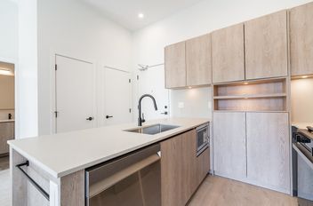 104 19577 65b AVE Surrey, Surrey Apartments for sale, MLS® R3005916