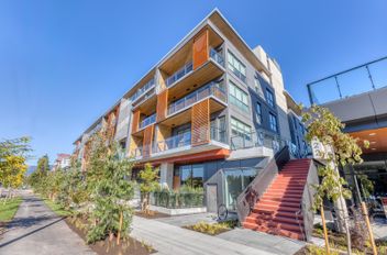 104/204 422 E 3rd ST North Vancouver, North Vancouver Apartments for sale, MLS® R3057607