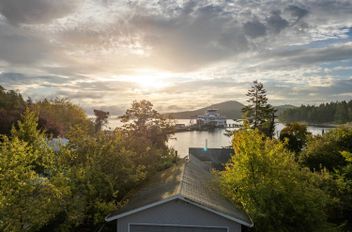 105 Madrona RD Galiano Island, Galiano Island Apartments for sale, MLS® R2939136