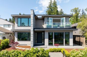 1052 Calverhall ST North Vancouver, North Vancouver Apartments for sale, MLS® R3031512