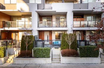 108 E 8th ST North Vancouver, North Vancouver Apartments for sale, MLS® R3000396