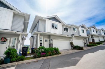 11 31548 Upper Maclure RD Abbotsford, Abbotsford Apartments for sale, MLS® R2999498