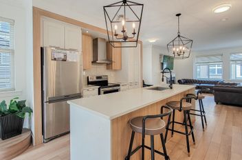 11 6350 142 ST Surrey, Surrey Apartments for sale, MLS® R2973378
