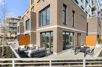 110 755 Harbourside DR North Vancouver, North Vancouver Apartments for sale, MLS® R3088121