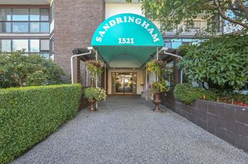 111 1521 Blackwood ST White Rock, White Rock Apartments for sale, MLS® R2990091