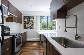 111 2330 Maple ST Vancouver, Vancouver Apartments for sale, MLS® R3080406