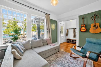 1113 Mclean DR Vancouver, Vancouver Apartments for sale, MLS® R3055539