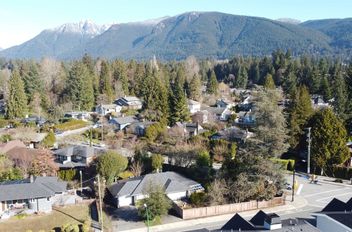 1116 Ridgewood DR North Vancouver, North Vancouver Apartments for sale, MLS® R2991784