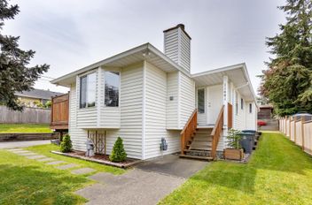 11441 Surrey RD Surrey, Surrey Apartments for sale, MLS® R3002355
