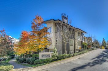 117 9229 University Crescent Burnaby, Burnaby Apartments for sale, MLS® R2987481