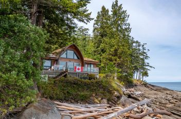119 Island Park DR Galiano Island, Galiano Island Apartments for sale, MLS® R2991907