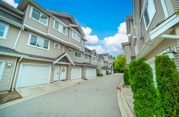 12 10651 Odlin RD Richmond, Richmond Apartments for sale, MLS® R3021117