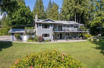 1200 Paggio RD Roberts Creek, Roberts Creek Apartments for sale, MLS® R3006742