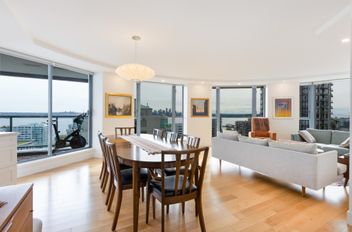 1202 120 W 2nd ST North Vancouver, North Vancouver Apartments for sale, MLS® R3000793