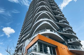 1202 13303 Central AVE Surrey, Surrey Apartments for sale, MLS® R3000867