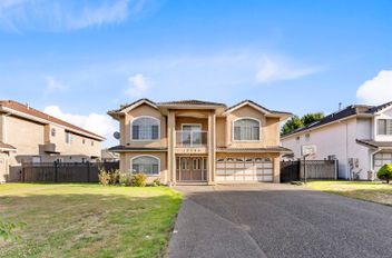 12246 64a AVE Surrey, Surrey Apartments for sale, MLS® R3024213