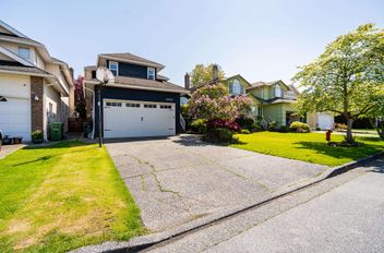 12328 Imperial DR Richmond, Richmond Apartments for sale, MLS® R2998044