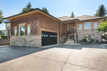 1247 Stayte RD White Rock, White Rock Apartments for sale, MLS® R2978004