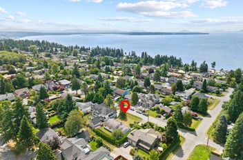 13223 15 AVE Surrey, Surrey Apartments for sale, MLS® R3024920