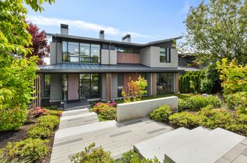 13386 Marine DR Surrey, Surrey Apartments for sale, MLS® R3001812