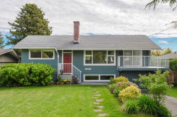 1350 Finlay ST White Rock, White Rock Apartments for sale, MLS® R2999053