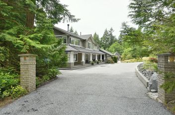 1377 Roberts Creek RD Roberts Creek, Roberts Creek Apartments for sale, MLS® R3009155