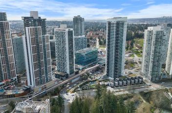 13830 100 AVE Surrey, Surrey Apartments for sale, MLS® R3003985