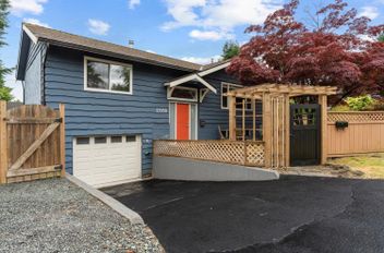 13950 Blackburn AVE White Rock, White Rock Apartments for sale, MLS® R3018562
