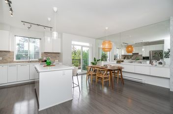 140 3500 Burke Village Promenade Coquitlam, Coquitlam Apartments for sale, MLS® R3025769