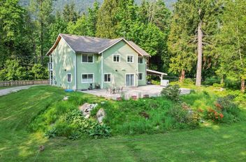 14605 Squamish Valley RD Squamish, Squamish Apartments for sale, MLS® R2958700