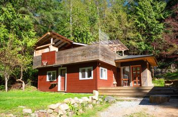 1467 Tunstall BLVD Bowen Island, Bowen Island Apartments for sale, MLS® R3000672