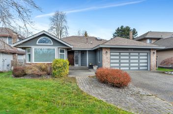 14961 20a AVE Surrey, Surrey Apartments for sale, MLS® R2987382
