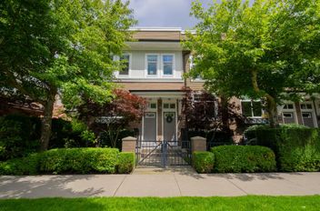 15 15833 26 AVE Surrey, Surrey Apartments for sale, MLS® R3031867