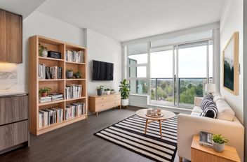 1506 13778 100 AVE Surrey, Surrey Apartments for sale, MLS® R3030161