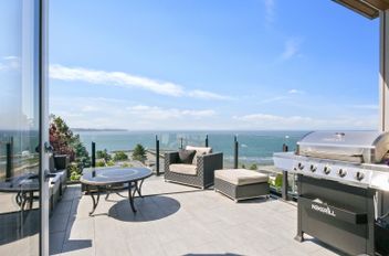 15095 Royal AVE White Rock, White Rock Apartments for sale, MLS® R3013923